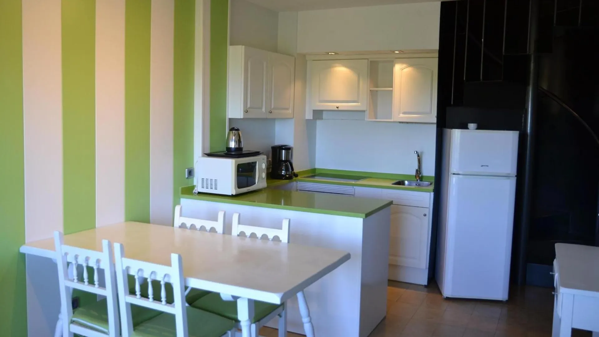 Apartment Pineda Beach 42 - L'Estartit, Center - Es-323-38